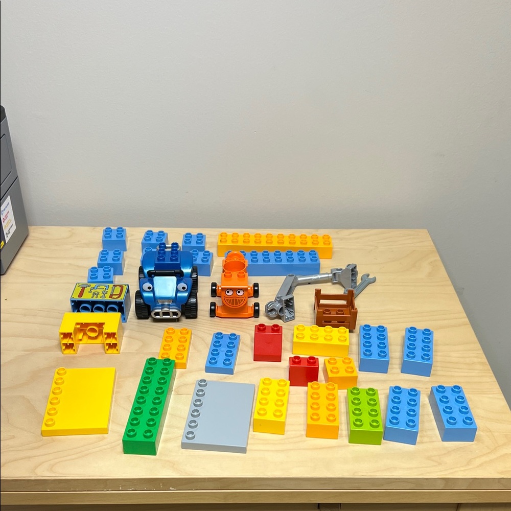 LEGO DUPLO Scrambler and Dizzy at Bob's Workshop - Toddler Toy SET 3299-1